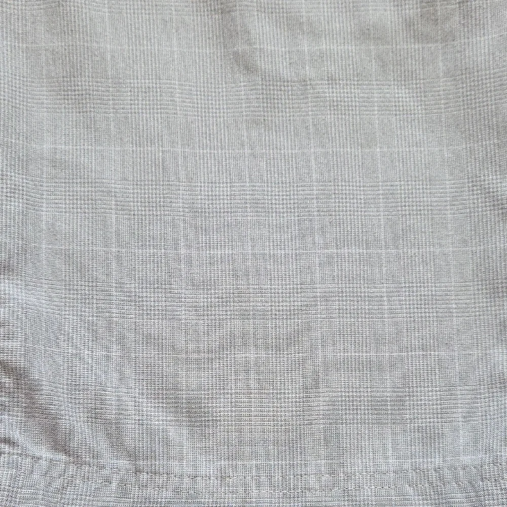 O'Neill Men's Gray Flat-Front Shorts - Picture 10 of 10